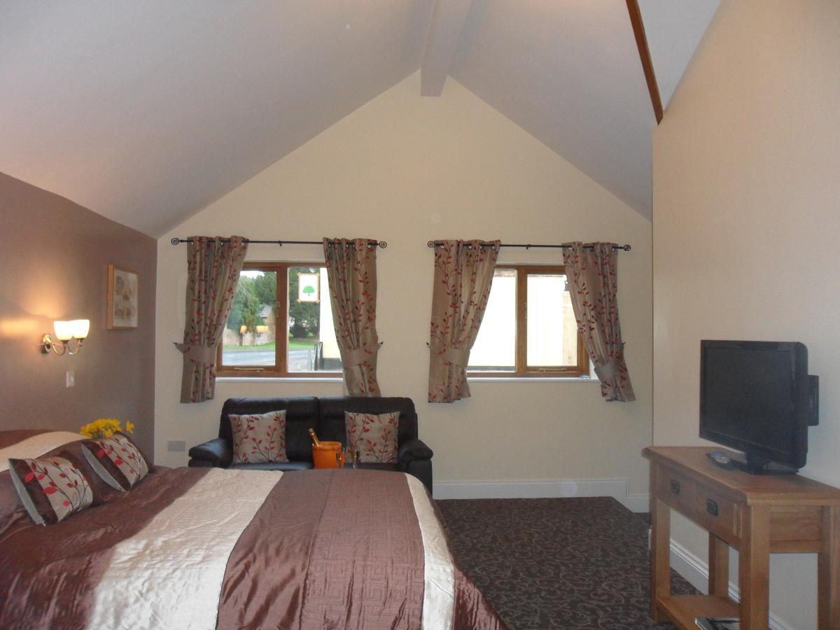 Old Oak Tree Hotel South Kilvington Luaran gambar